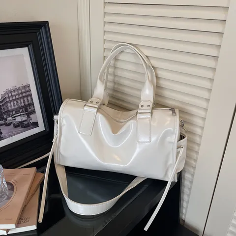 Women Fashion Large Capacity PU Patent Leather Tote Bag Retro Minimalist Shoulder Bag With Tassel Lacing Detail Daily Commute