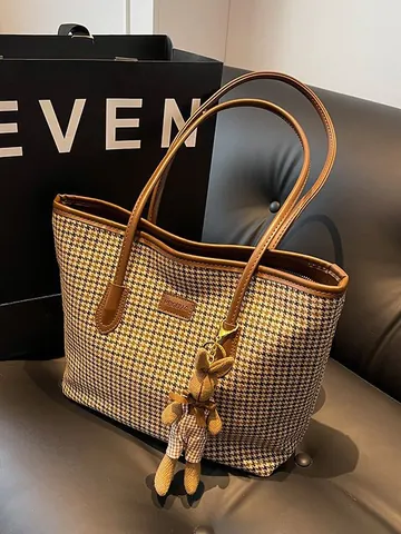 Bolso Tote de Pata de Gallo de Gran Capacidad para Mujer Bolso de Hombro de Lana Vintage con Colgante de Conejo Estilo Británico