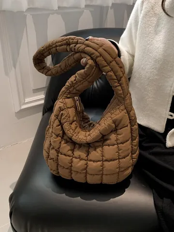 Dames Mode Gewatteerde Puffy Schoudertas Grote Capaciteit Wolk Dumpling Tote Bag Nylon Gewatteerde Hobo Tas Dagelijks Casual Tas