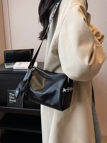 Damen Mode PU Leder Boston Tasche Kleine Zylinder Umhängetasche Mit Breitem Buchstaben Druck Gurt Tägliche Schultertasche