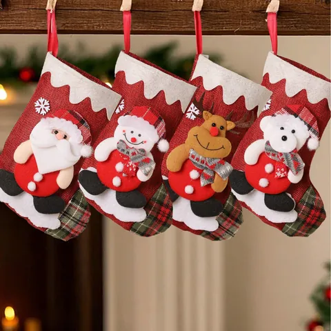 Calza di Natale in Lino Con Bambola 3D a Cartone Animato Motivo Plaid Borsa Regalo Appesa per Decorazione Casa Festa Camino