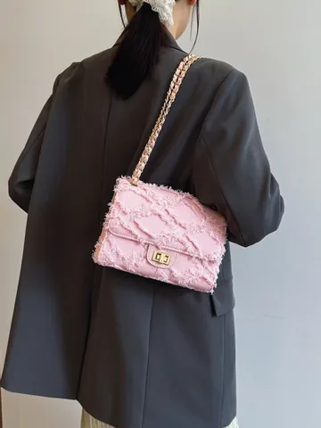Women Denim Quilted Chain Shoulder Bag Frayed Edge Small Square Flap Crossbody Bag Fashion Vintage Daily Carry Bag