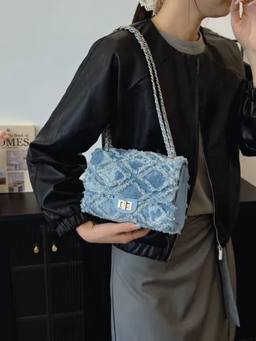Women Denim Quilted Chain Shoulder Bag Frayed Edge Small Square Flap Crossbody Bag Fashion Vintage Daily Carry Bag
