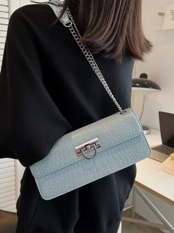 Mode Vrouwen Krokodilpatroon PU Lederen Schoudertas Met Zilveren Metalen Kettingriem Minimalistische Onderarm Crossbody Tas