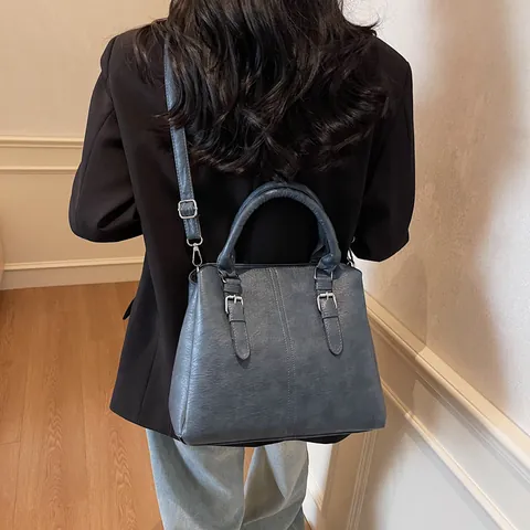 Vintage Solid Color PU Leather Tote Bag For Women Large Capacity Multi Compartment Commuter Shoulder Crossbody Handbag
