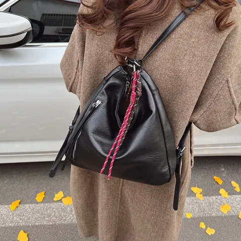 Vintage PU Leather Large Capacity Tote Bag For Women Multi-Way Shoulder Bag Backpack Casual Commuting Hobo Bag With Charm