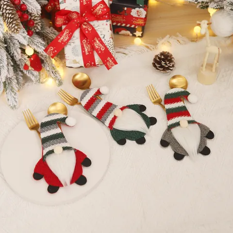 Christmas Gnome Knitted Cutlery Holder Bag For Holiday Dinner Table Decoration Faceless Doll Fork Spoon Pouch Festive Ornament