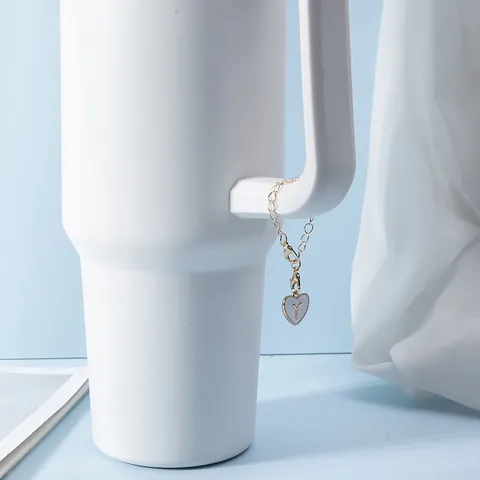 Alloy Gold Plated Heart Alphabet Letter Charm Chain Accessory For Water Bottle Bag Keychain Black White Enamel Pendants