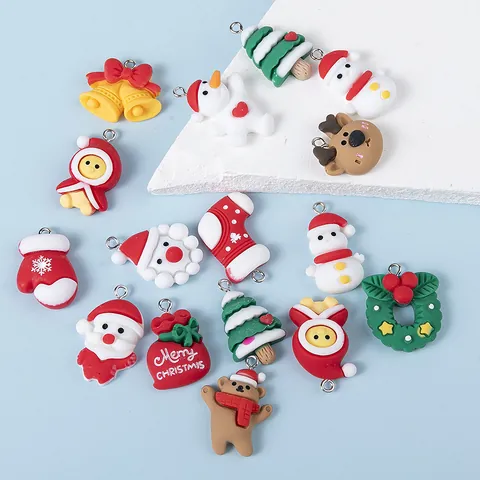 Ciondoli in Resina Natalizi per Creazione Gioielli Fai-da-te Babbo Natale Pupazzo di Neve Renna Albero Mini Ciondoli per Portachiavi Cover Cellulare