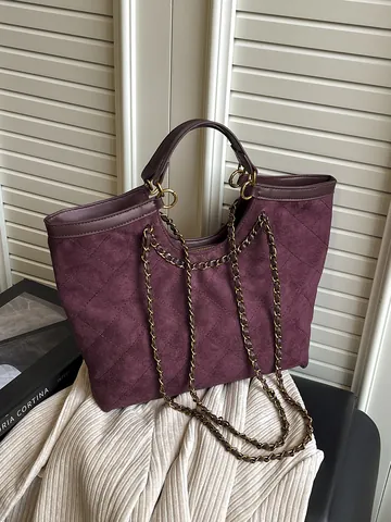 Women Quilted Tote Bag Large Capacity Chain Strap Polyester Suede-Look Commuter Shoulder Bag Elegant Crossbody Purse