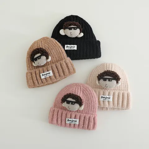 Gorro de Punto para Niños Con Decoración de Muñeca de Dibujos Animados 3D Gafas de Sol Gorro de Invierno Cálido para Niños