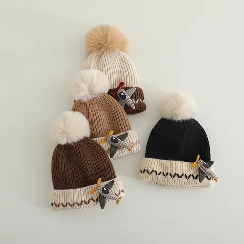 Kinderen Winter Gebreide Beanie Muts Met Kunstbont Pompon Cartoon Vliegtuig Decor Warme Dikke Ribgebreide Muts Voor Jongens Meisjes