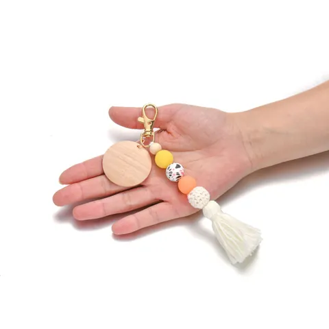 Boho Silicone Bead Tassel Keychain For Women Bag Charm Wood Chip Letter Beads Glow In The Dark Handmade Accessories