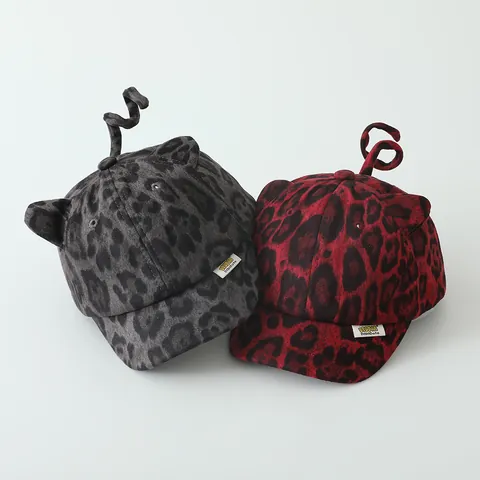 Cappellino da Baseball da Bambino con Stampa Leopardata e Orecchie di Animale Coda a Spirale Tesa Corta Cappello da Sole