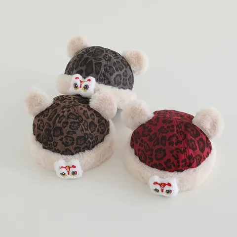 Chinese Style Kids Winter Leopard Print Warm Hat Faux Fur Double Pom Pom Ear Flap Cap With Lion Dance Fortune Patch For Baby