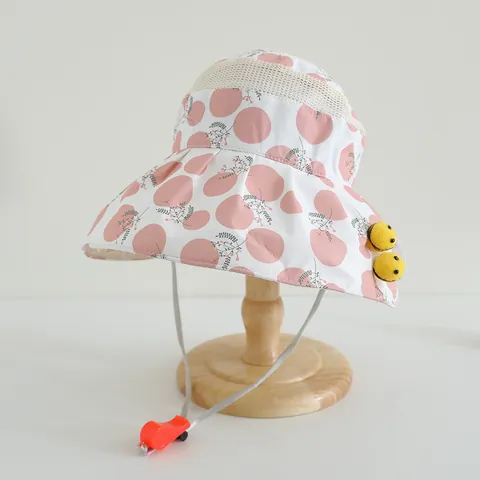 Kids Sun Hat Breathable Mesh Fisherman Hat With 3D Bee Decoration Polka Dot Floral Pattern Adjustable Windproof Rope Whistle