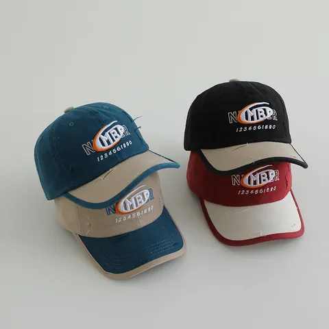 Gorra de Béisbol Vintage para Niños con Bloques de Color Bordada con Números y Letras Sombrero de Sol para Niños y Niñas Pequeños Mezcla de Algodón Ajustable