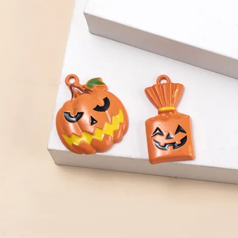 Ciondoli in Lega di Smalto a Forma di Zucca di Halloween e Sacchetto di Caramelle per Gioielli Fai da Te Portachiavi Accessori