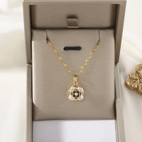 Rotating Four Leaf Clover Pendant Necklace For Women Gold Plated Copper Titanium Steel Zirconia Enamel Jewelry Gift