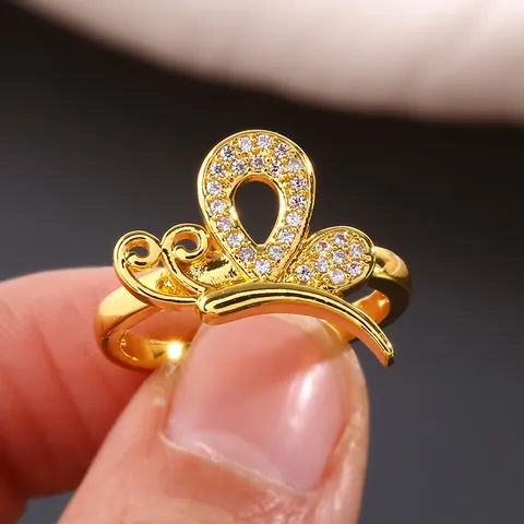 Elegant Copper Micro Inlaid Zirconia Butterfly Ring For Women Gold Silver Plated Crown Design Fashion Finger Jewelry Gift