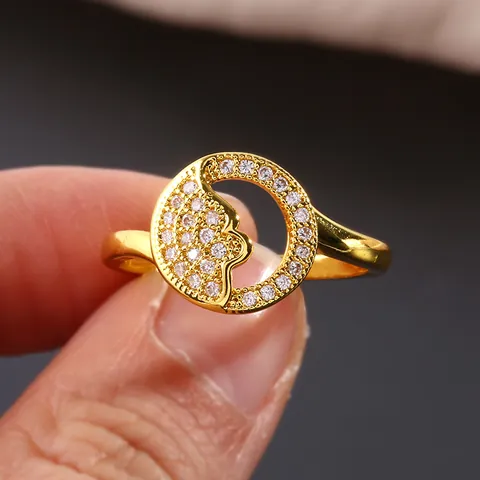 Copper Zirconia Sun Moon Round Ring For Women Gold Silver Plated Elegant Hollow Face Silhouette Finger Ring Jewelry Gift