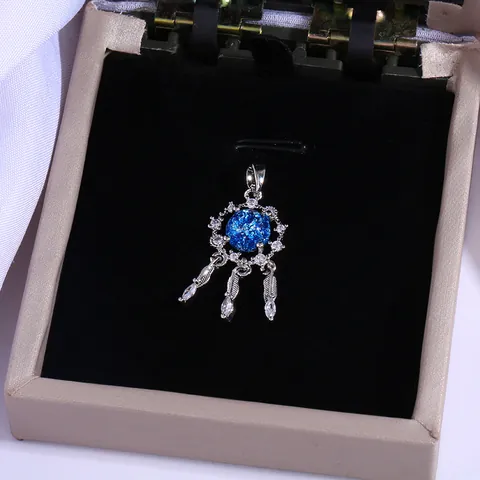 Western Style Copper Zirconia Blue Star Dreamcatcher Pendant Necklace With Feather Charms For Women Fashion Jewelry Gift