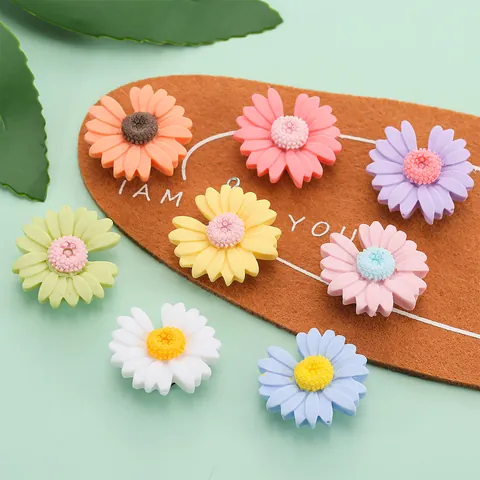 Colorful Daisy Resin Shoe Charms Mixed Candy Colors Floral DIY Decorative Buckles For Clogs Sandals Bracelets Accessories