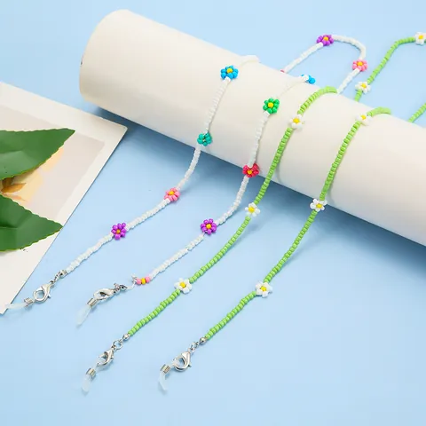 Handmade Multicolor Seed Bead Glasses Chain Bohemian Flower Smile Anti Slip Eyeglass Holder Necklace For Women Jewelry
