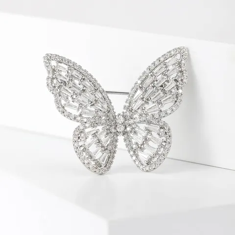 Squisita Spilla a Farfalla in Rame e Zirconia Per Donna Lusso Micro Intarsio Gioielli Animali Accessorio Per Banchetto