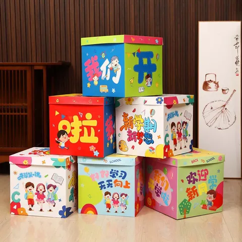 Boîte de Rangement Décorative Rentrée Scolaire Boîte Cadeau en Papier Avec Couvercle Motif Dessin Animé Arc-en-ciel