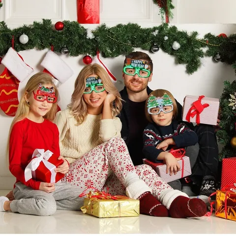LED Light Up Christmas Glasses Plastic Party Decoration Santa Claus Reindeer Snowman Glowing Eyewear For Holiday New Year Celebration