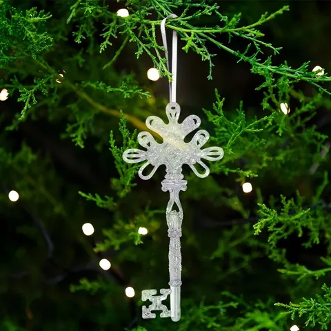 Clear Plastic Christmas Tree Hanging Ornaments Snowflake Icicle Key Shaped Transparent Acrylic Look Festive Holiday Decoration