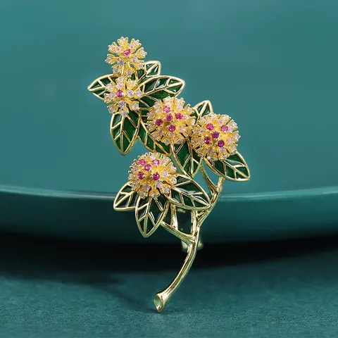 Elegante Broche de Flor de Circonita de Micro Incrustación Cobre Bañado en Oro Alfiler Floral Con Hoja de Esmalte Verde Joyería de Lujo Para Mujer