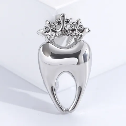 Creative Crown Tooth Rhinestone Brooch Alloy Glossy Metal Lapel Pin Dentist Medical Gift Women Men Jewelry Accessory