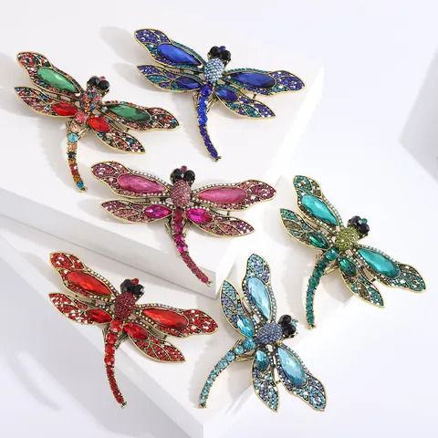 Vintage Alloy Dragonfly Brooch With Colorful Rhinestone Inlaid Luxurious Insect Pin For Women Wedding Banquet Party Decoration