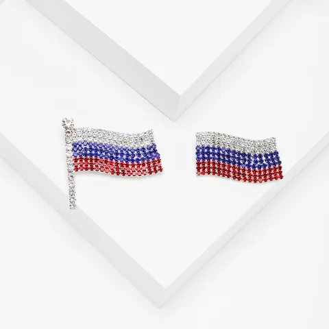 Sparkling Rhinestone Russian Flag Brooch Pin Alloy Waving National Flag Badge For Clothing Accessories Fashion Unisex Gift