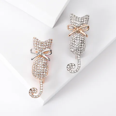 Fashion Alloy Rhinestone Cat Brooch Pin For Women Elegant Animal Shape Full Zirconia Inlaid Jewelry Decorative Pin For Dress Suit