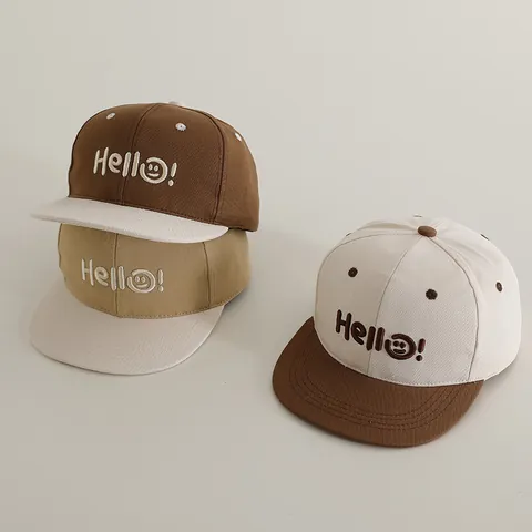 Berretto da Baseball per Bambini a Contrasto Ricamo Hello Faccina Sorridente Hip Hop Tesa Piatta Cotone Regolabile