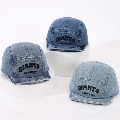 Vintage Kids Denim 5 Panel Camper Hat With GIANTS Embroidery Adjustable Short Brim Sun Protection Baseball Cap For Toddlers