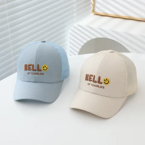 Kinderen Zomer Mesh Trucker Pet Met Smiley Borduurwerk HELLO OF YOURLIFE Outdoor Zonbescherming Verstelbare Honkbalpet Voor Jongens Meisjes