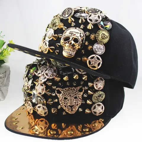 Berretto da Baseball Punk Hip Hop a Visiera Piatta Con Testa di Leopardo Teschio in Metallo Strass Rivetti Cappello Snapback per Uomo Donna