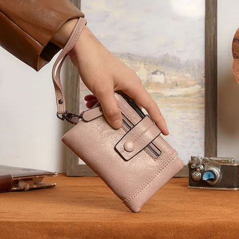 Women's Retro PU Leather Trifold Wallet RFID Blocking Short Clutch With Wristlet Multiple Card Slots Zipper Coin Purse