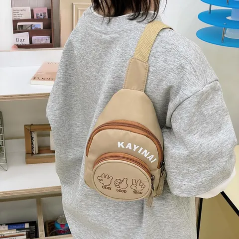 Kinder Mode Mini Brusttasche Buchstaben Geste Print Nylon Umhängetasche Für Jungen Mädchen Täglich Outdoor Schultertasche