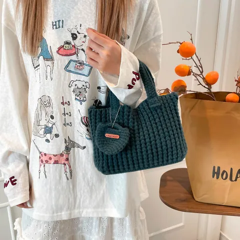 Knitted Fabric Crochet Tote Bag For Women Vintage Woven Handbag With Heart Pendant Casual Winter Daily Top Handle Bag