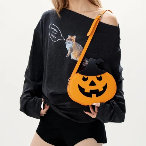 Women Halloween Pumpkin Shape Crossbody Bag PU Leather Jack-O'-Lantern Shoulder Bag With Witch Hat Decor Festival Party Bag Orange Black