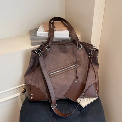 Borsa Tote Vintage Grande Capacità in Pelle PU Smerigliata Con Rivetti e Cuciture Borsa a Tracolla da Donna Lavoro