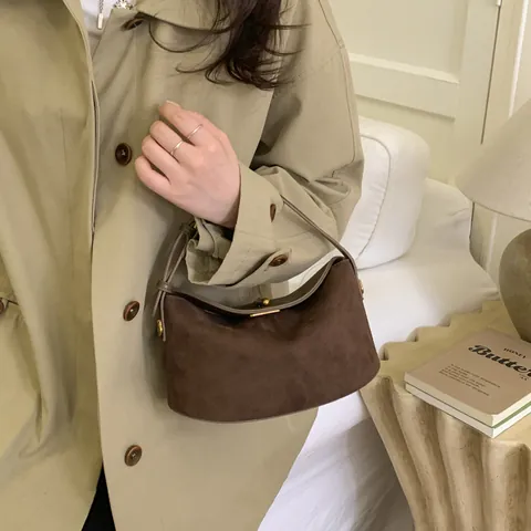 Borsa a Mano da Donna Retro in Pelle PU Scamosciata Opaca Serratura Oro Quadrata Borsa a Spalla Tracolla Minimalista Elegante