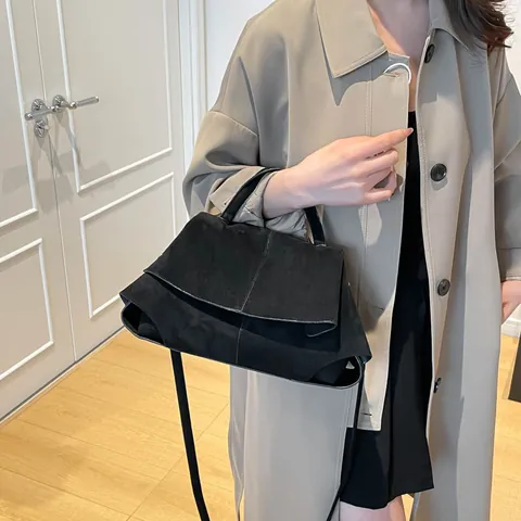 Women Vintage Suede PU Leather Handbag Large Capacity Shoulder Bag With Adjustable Strap Urban Minimalist Daily Travel Tote Bag