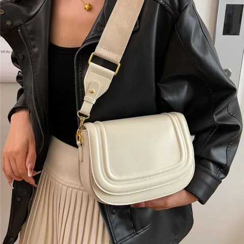 Retro PU Leather Saddle Crossbody Bag For Women Urban Simple Wide Strap Shoulder Bag Commuter Magnetic Flap Handbag