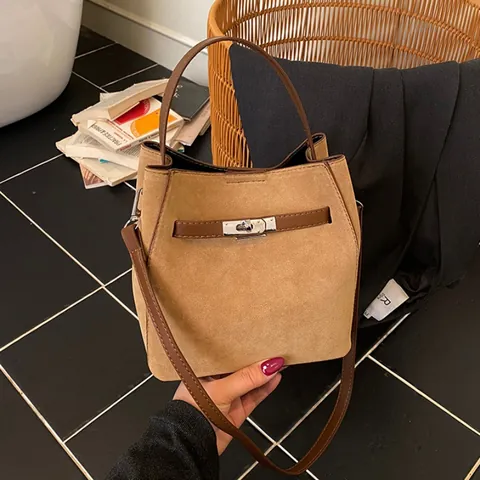 Vintage Frosted PU Suede Bucket Bag For Women Fashion Sub-Bag Crossbody Bag With Silver Turn-Lock Daily Commute Handbag